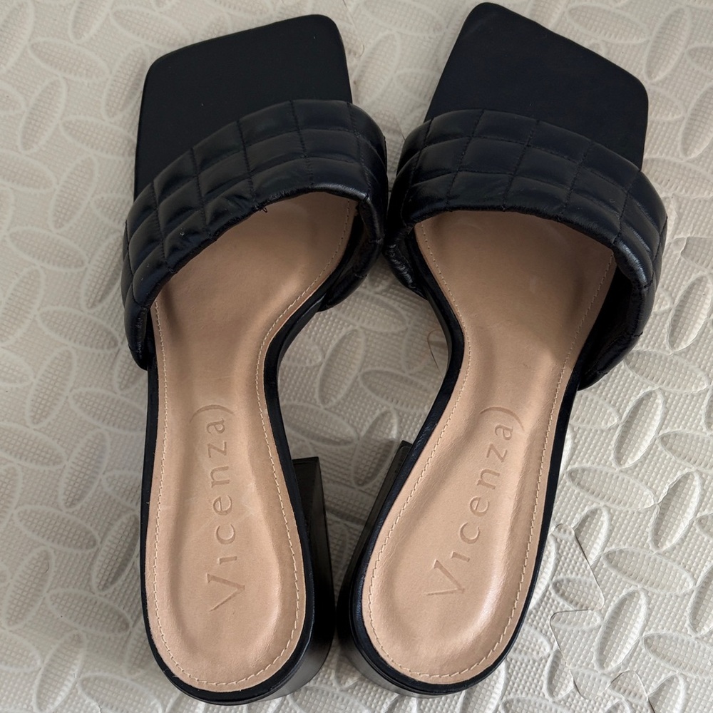 LIKE NEW Vicenza Black Quilted Women's Sandals Size 11 - Picture 4 of 6